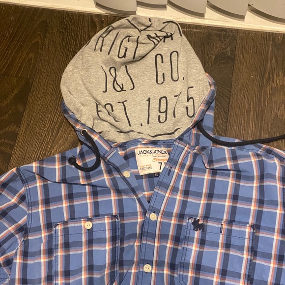 JACK AND JONES SHORT SLEEVE HOODY - Picture 2 of 5